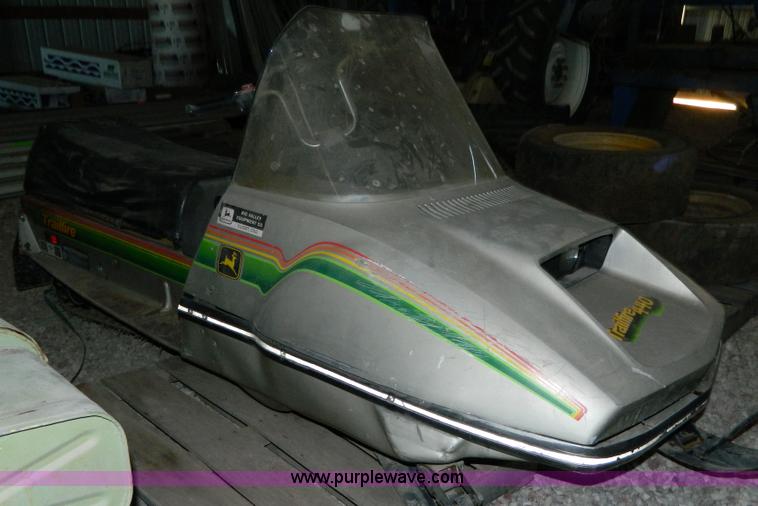 image for item E9431 1978 John Deere snowmobile