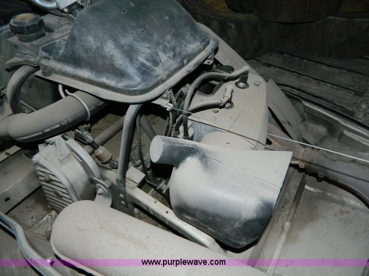 image for item E9431 1978 John Deere snowmobile