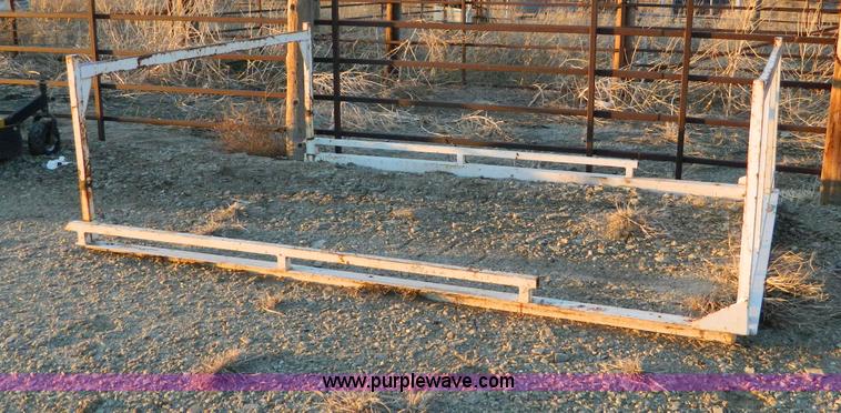 image for item E9440 Headache rack