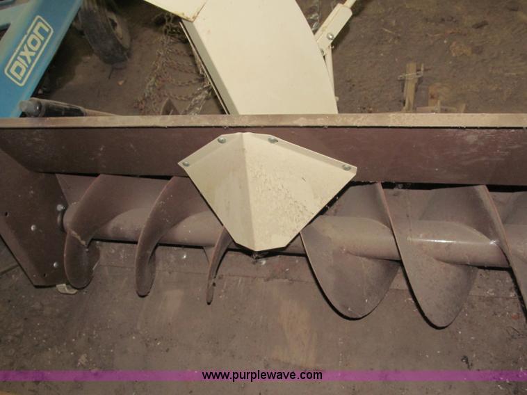 image for item G9449 Grasshopper 412 42"W snowblower