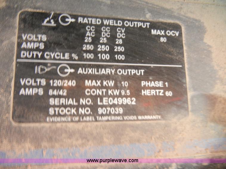 image for item H9624 Miller Bobcat 250NT welder/generator