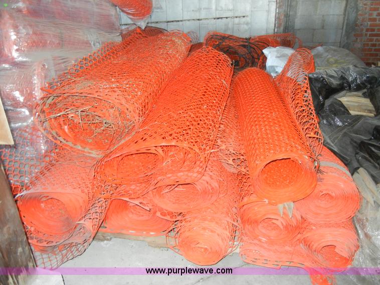 image for item H9632 (45) orange battier fencing