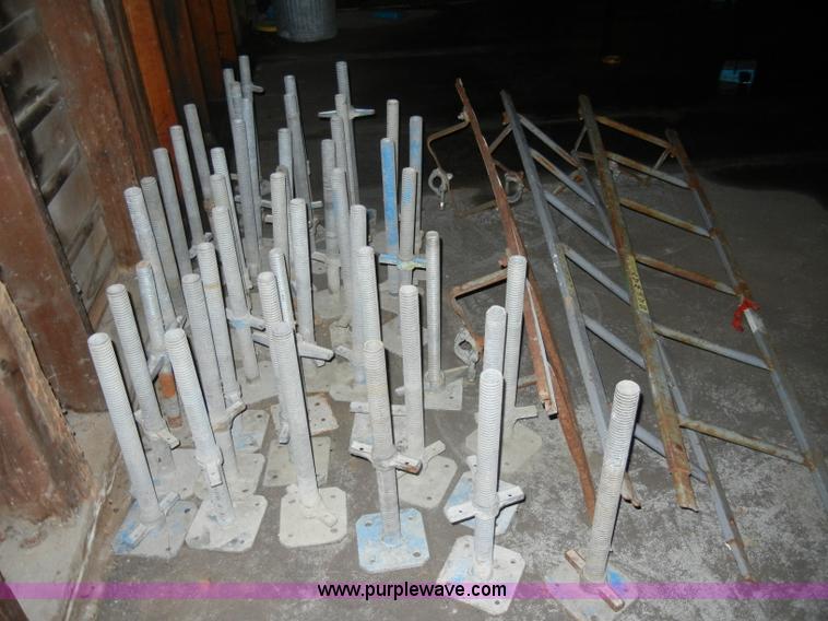 image for item H9639 Waco scaffolding and Safeway scaffolding