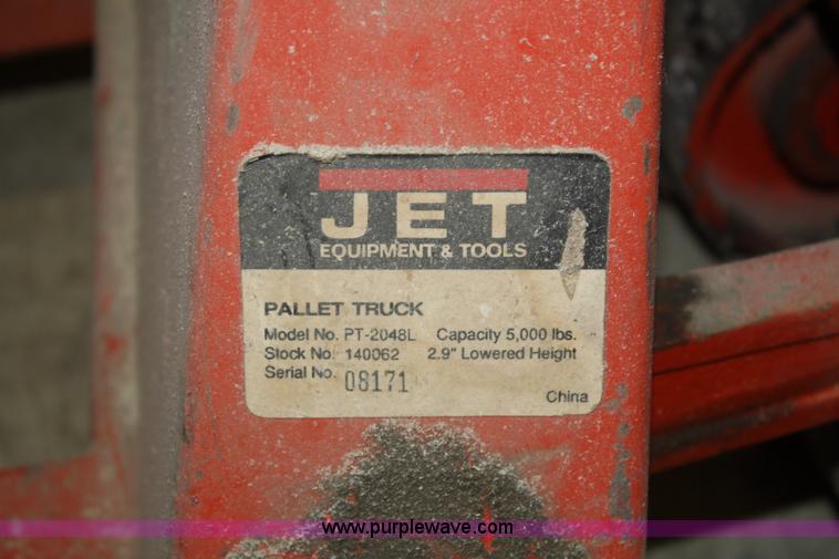 image for item H9715 Pallet jack
