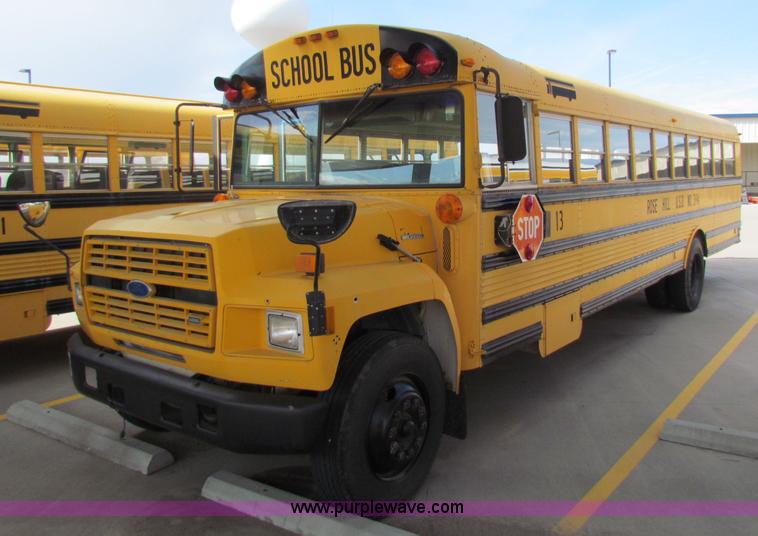 image for item I9671 1990 Ford B700 school bus
