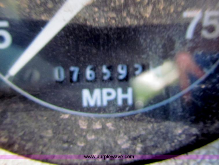 image for item I9671 1990 Ford B700 school bus