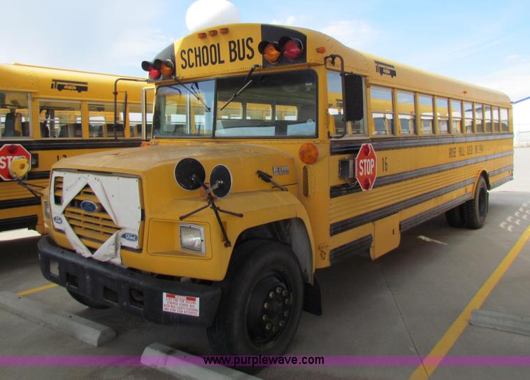 image for item I9673 1991 Ford B700 school bus