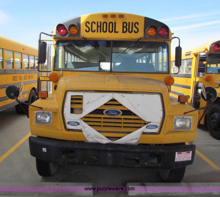 image for item I9673 1991 Ford B700 school bus