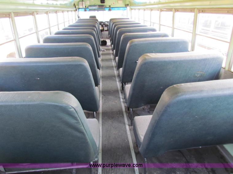 image for item I9674 1990 Ford B700 school bus