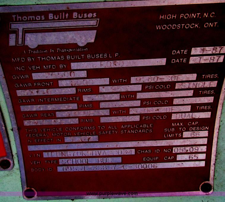 image for item I9675 1987 Ford B700 school bus