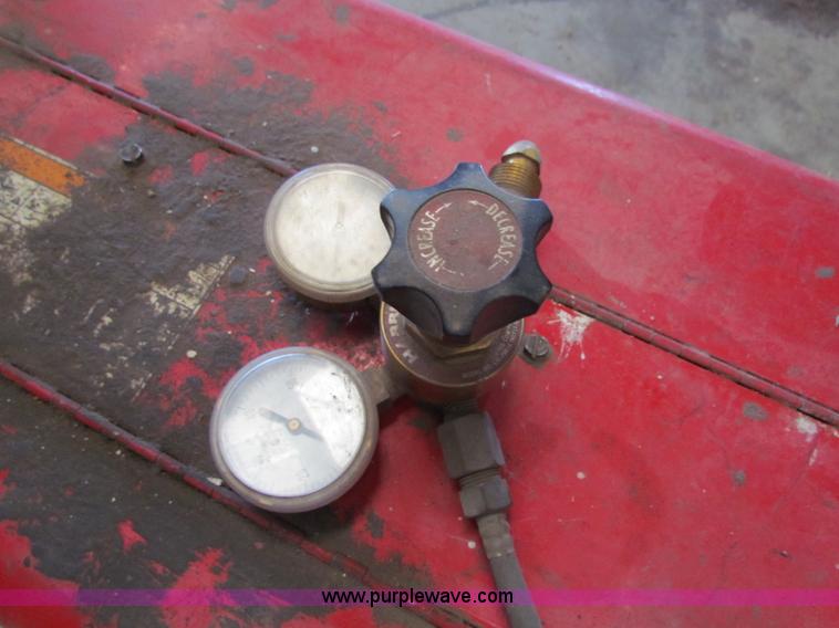 image for item I9682 Lincoln Power mig welder