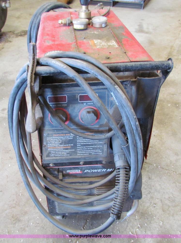 image for item I9682 Lincoln Power mig welder