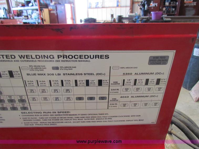 image for item I9682 Lincoln Power mig welder
