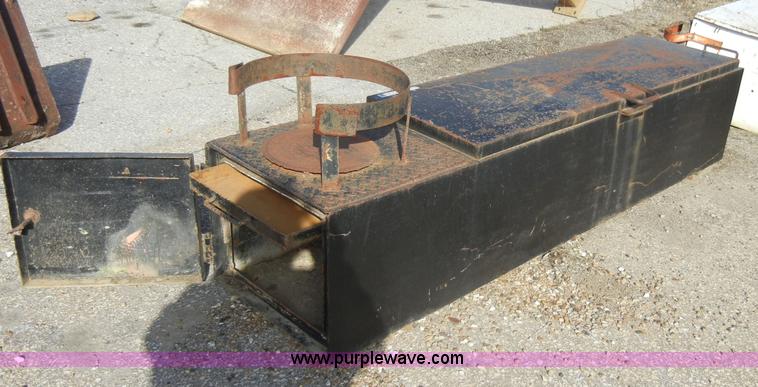 image for item U9854 Custom built truck bed box