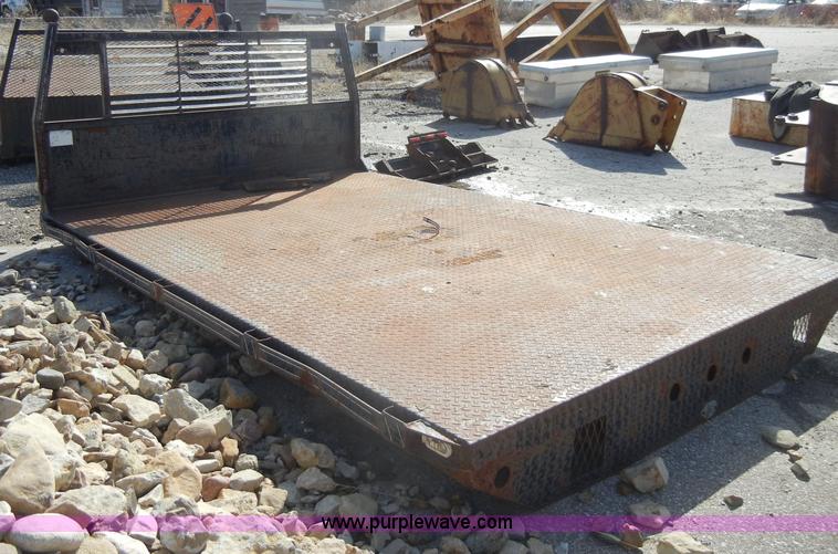 image for item U9867 Pickup flatbed