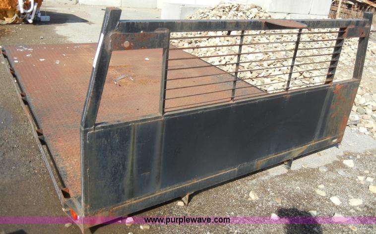 image for item U9867 Pickup flatbed