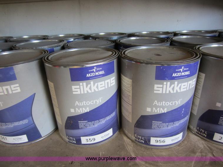 image for item V9004 Large assortment of Sikkens paint products