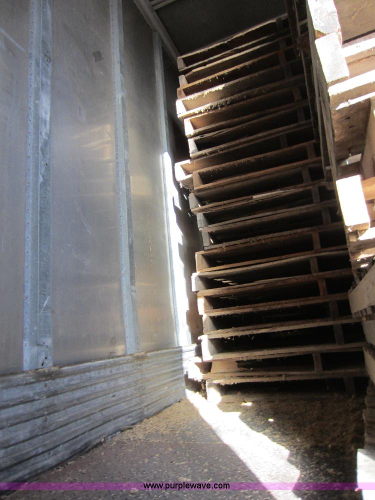 image for item A5600 1993 Trailmobile 53' semi van trailer