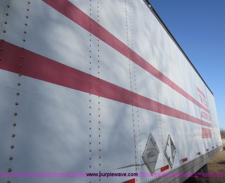 image for item A5600 1993 Trailmobile 53' semi van trailer