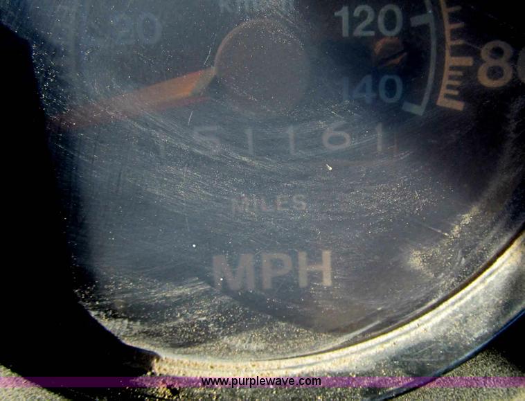 image for item A8076 1978 International F2554 dump truck