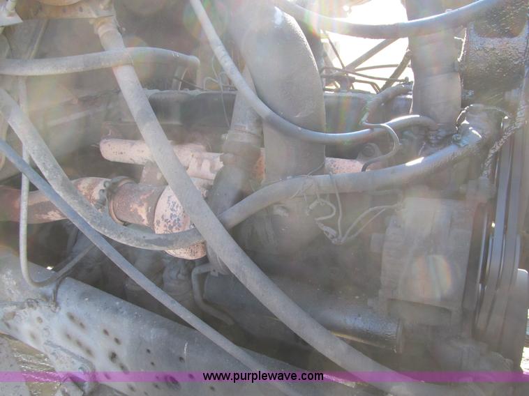 image for item A8076 1978 International F2554 dump truck