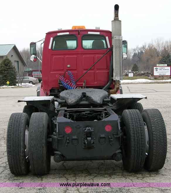 image for item B1009 1999 Sterling LT9522 T/A heavy spec lowboy truck tractor