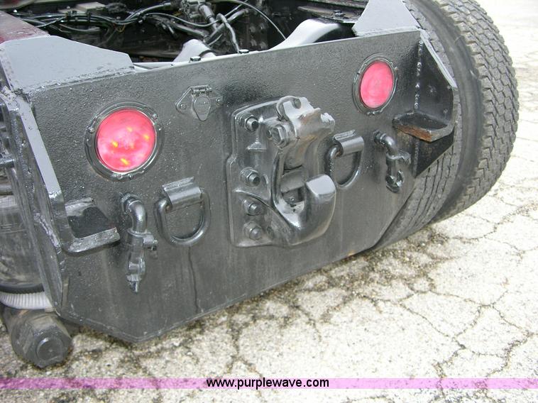 image for item B1009 1999 Sterling LT9522 T/A heavy spec lowboy truck tractor