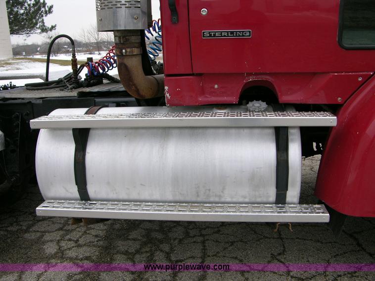 image for item B1009 1999 Sterling LT9522 T/A heavy spec lowboy truck tractor