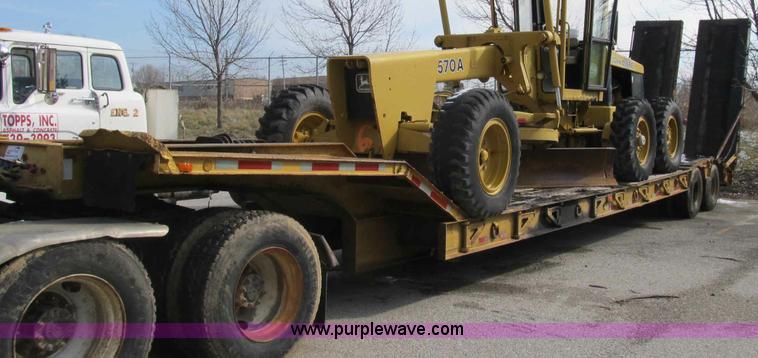 image for item B2616 1979 Chancey BT35SPS double axle lowboy trailer