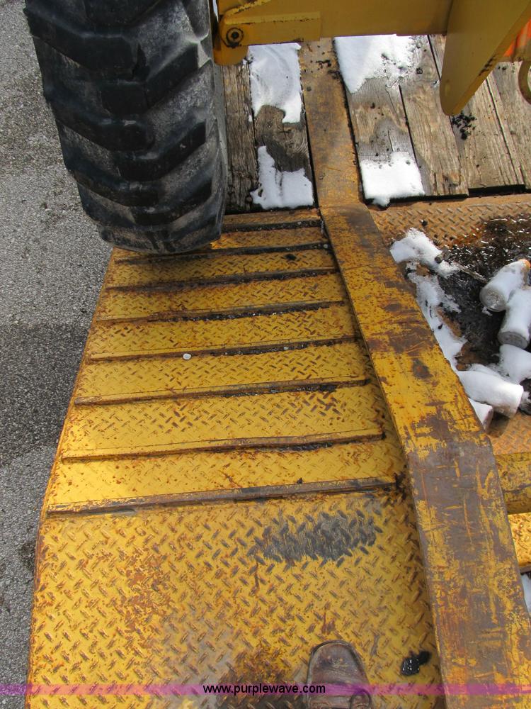 image for item B2616 1979 Chancey BT35SPS double axle lowboy trailer