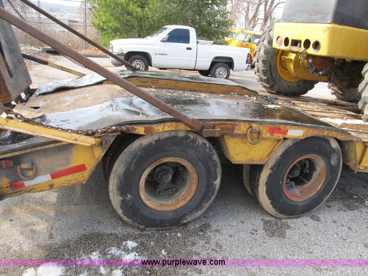 image for item B2616 1979 Chancey BT35SPS double axle lowboy trailer
