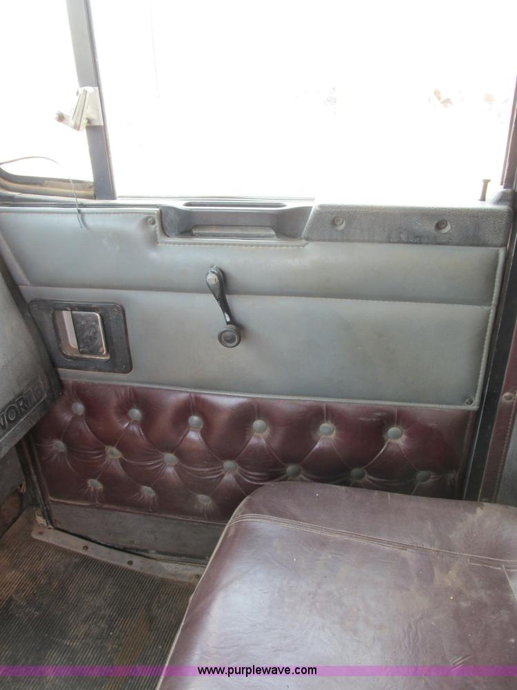 image for item B2625 1995 Kenworth W900 semi truck