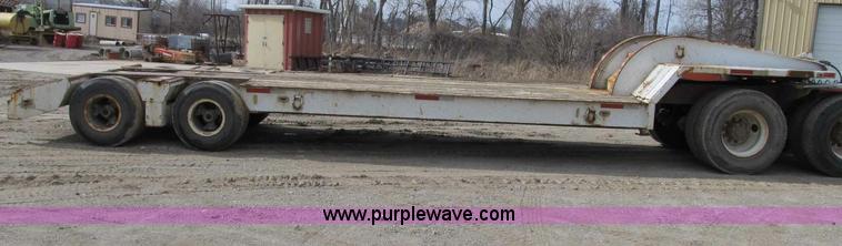 image for item B2626 1984 Phelan WT-25K lowboy trailer