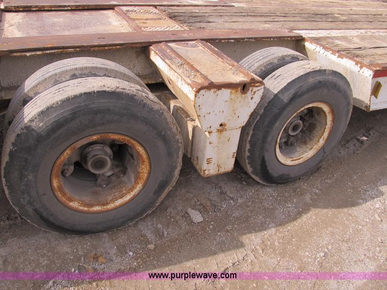 image for item B2626 1984 Phelan WT-25K lowboy trailer