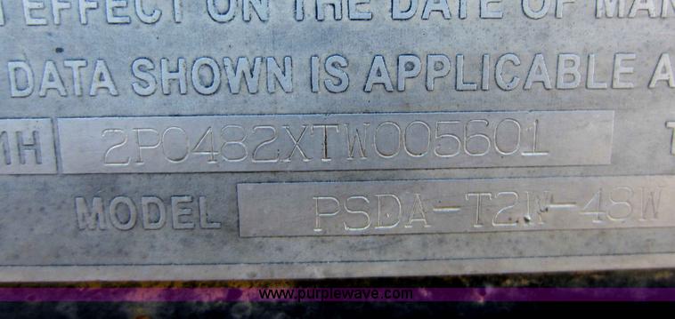 image for item C5269 1996 Fruehauf 48' step deck trailer