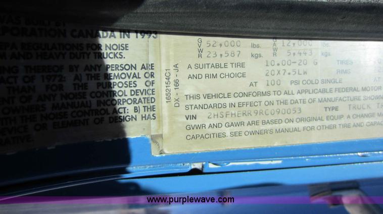 image for item C5300 1994 International 9400 semi truck