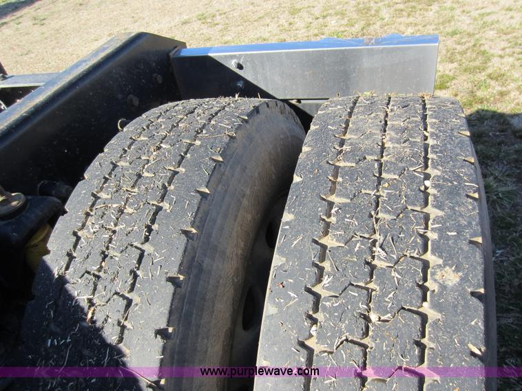 image for item C5307 2000 Kenworth W900B semi truck