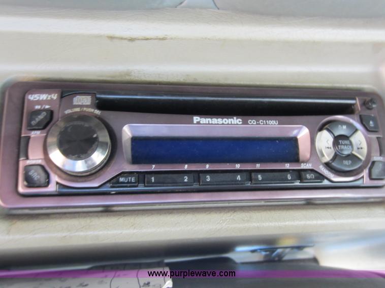 image for item C5307 2000 Kenworth W900B semi truck