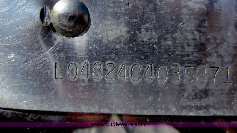 image for item C5309 1982 American 48' livestock trailer