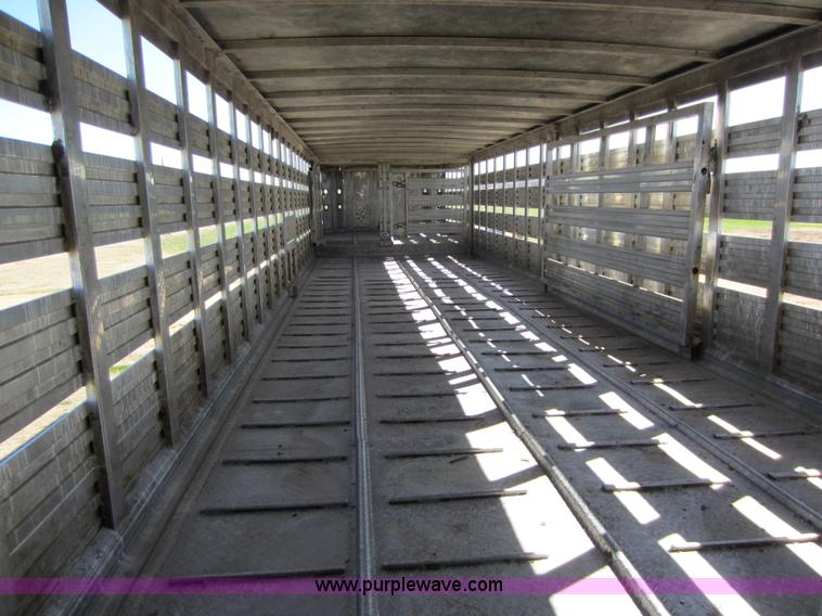 image for item C5309 1982 American 48' livestock trailer