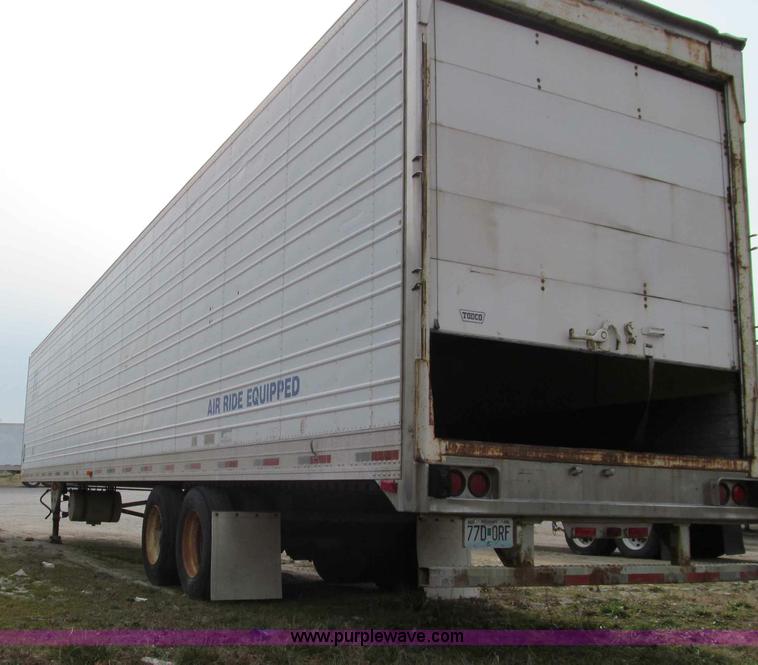 image for item D3041 1996 Utility 52' reefer trailer