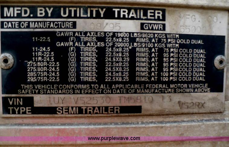 image for item D3041 1996 Utility 52' reefer trailer