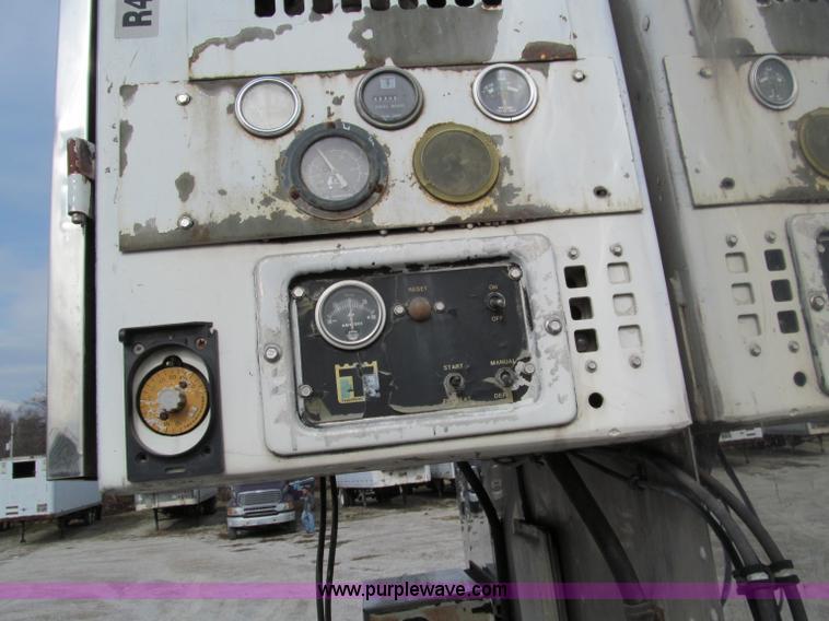 image for item D3047 1989 American 48' reefer trailer