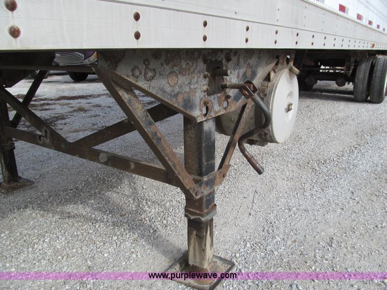 image for item D3047 1989 American 48' reefer trailer