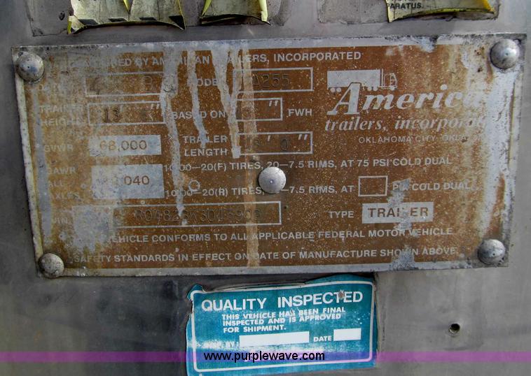 image for item D3047 1989 American 48' reefer trailer