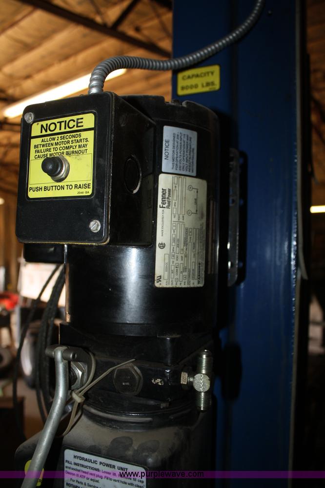 image for item A6950 Rotary lift