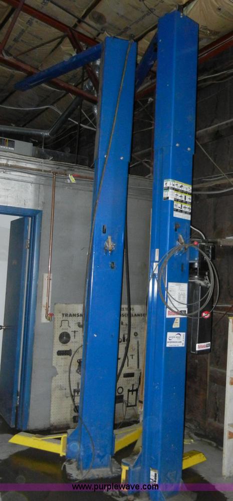 image for item A6950 Rotary lift