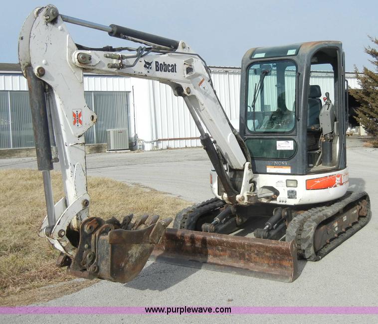 image for item C4101 2004 Bobcat 430ZHS G compact excavator