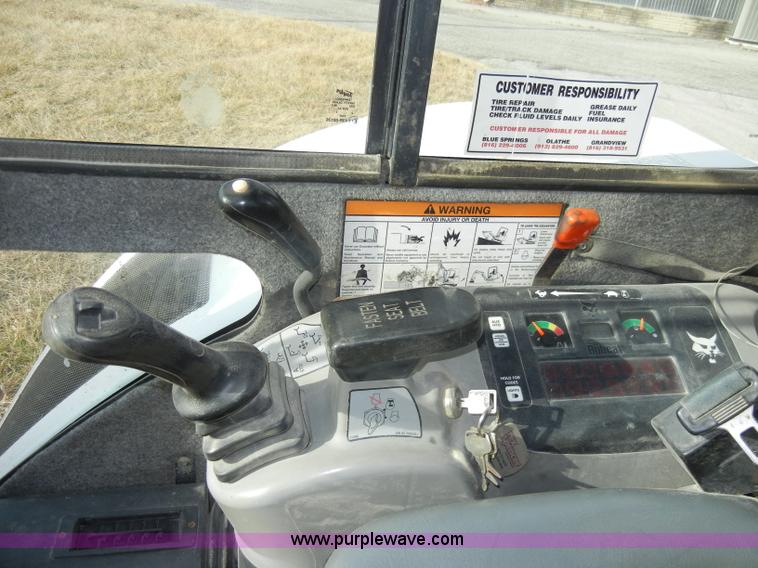 image for item C4101 2004 Bobcat 430ZHS G compact excavator