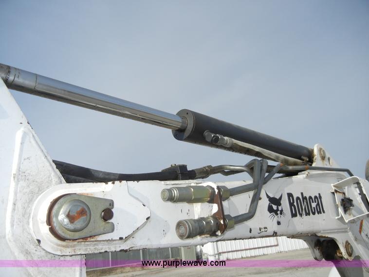 image for item C4101 2004 Bobcat 430ZHS G compact excavator